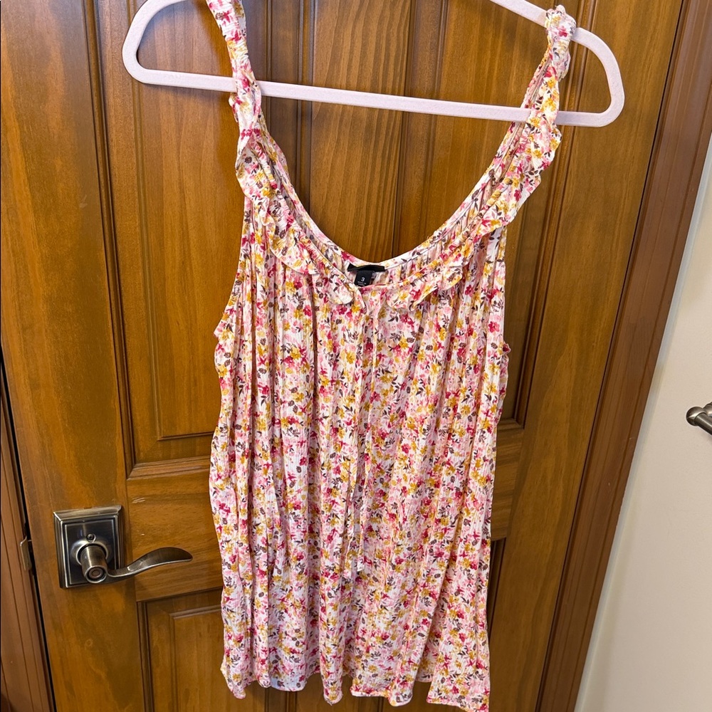 Torrid size 3 Floral Multicolor Ruffle Tank Top